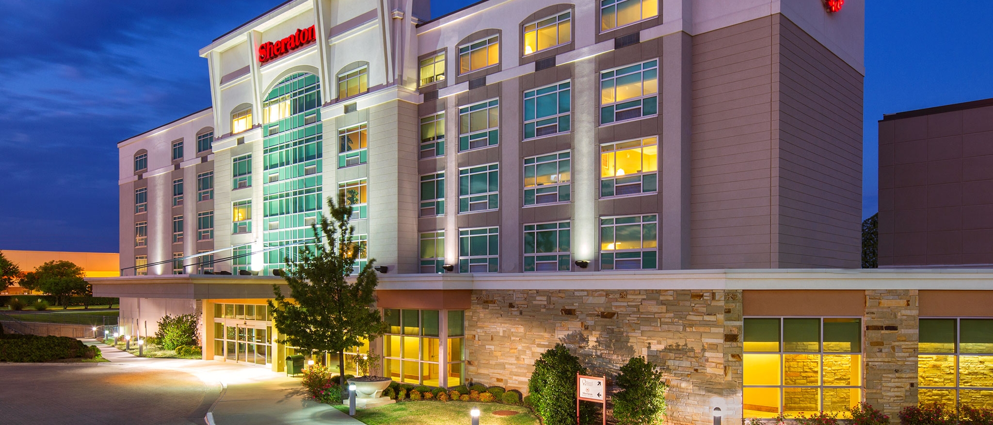 Hotels Near Oklahoma City University Sheraton Midwest Hotel Sheraton Midwest City Hotel Exterior